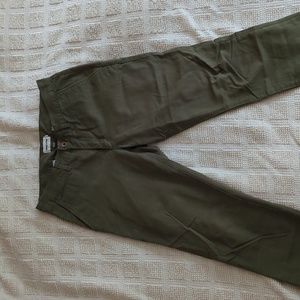 Taylor Stitch Made in Spain Slim Fit Pants Army Green